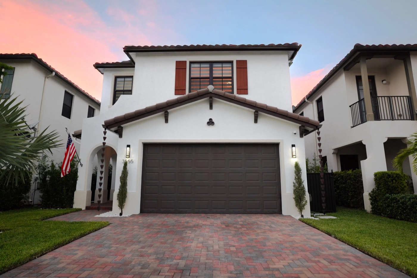 Real estate twilight exterior photography